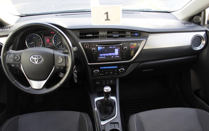 Toyota Auris cena 44900 przebieg: 87552, rok produkcji 2013 z Szprotawa małe 191
